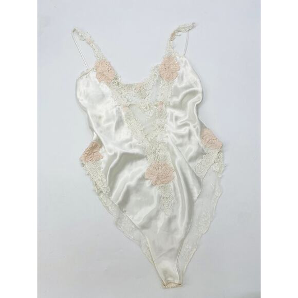 Victoria Secret Vintage white M satin floral embroidered lace bodysuit - Picture 2 of 6